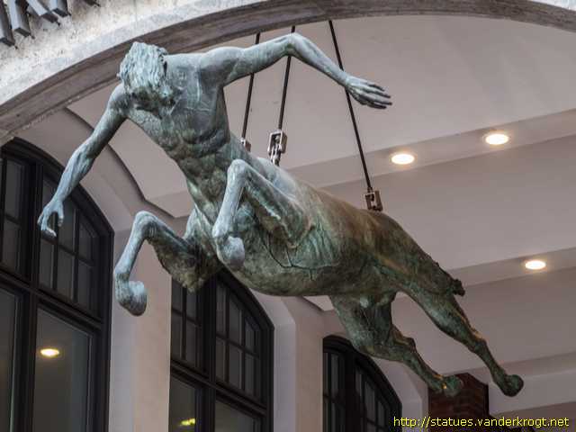 Hamburg /  Zentaur