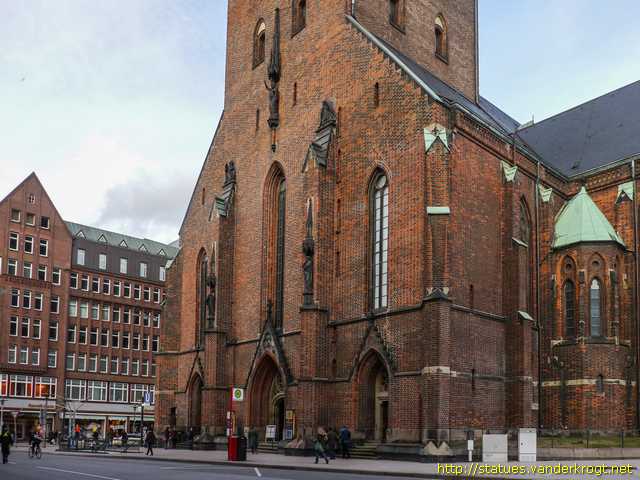 Hamburg /  Petrus und Paulus und die vier Evangelisten