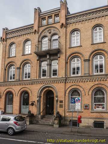 Hamburg /  Zwei Löwen