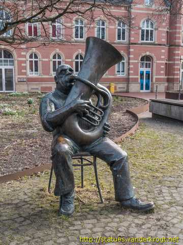 Hamburg /  Tubaspieler