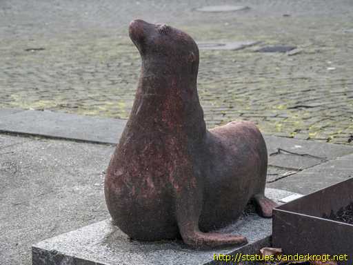 Hamburg /  Robbe