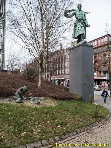 Hamburg /  Kriegerdenkmal 1914/18 - Der Soldat