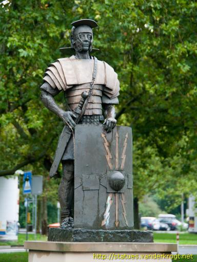 Mainz-Kastel /  Römischer Soldat der XIIII. Legion