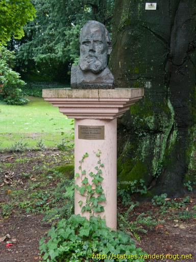 Wiesbaden /  Fjodor Michailowitsch Dostojewski