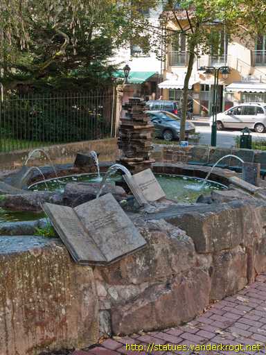 Wald-Michelbach /  Bücher- und Zitate-Brunnen