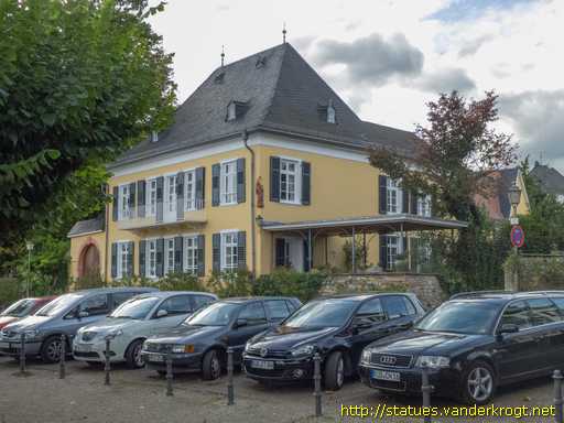 Niederwalluf /  Maria mit Kind