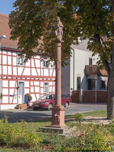 Gernsheim /  Pestsäule