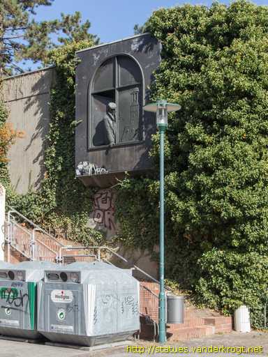 Darmstadt /  Fenstergucker