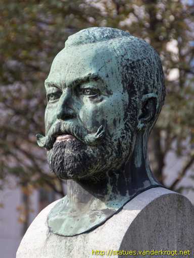 Darmstadt /  Gustav Lorenz