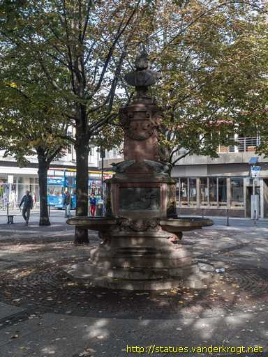 Frankfurt am Main /  Stoltze-Brunnen