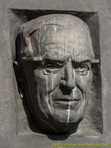 Frankfurt am Main /  Georg August Zinn