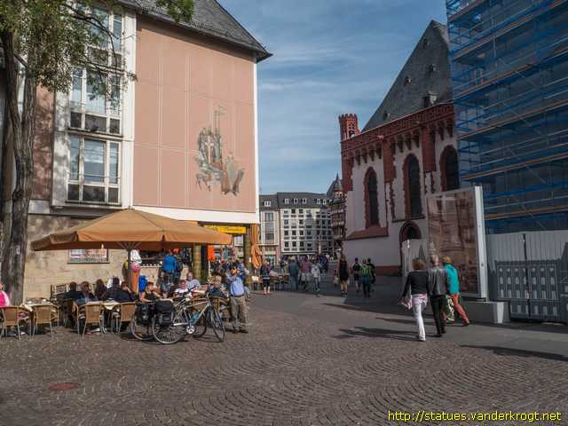 Frankfurt am Main /  Fassadenschmuck Haus Drachenfels