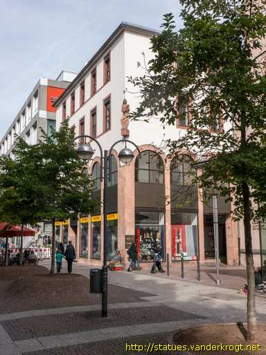 Frankfurt am Main /  Maria mit Kind