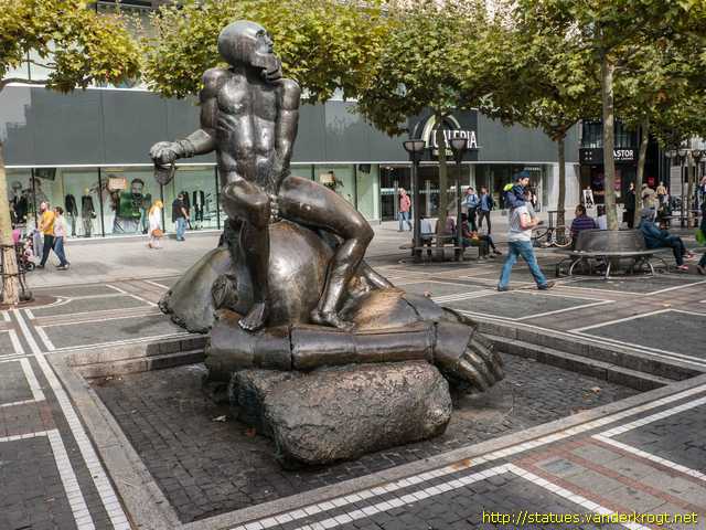 Frankfurt am Main /  David und Goliath