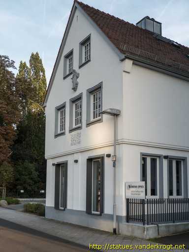 Offenbach am Main /  Maria mit Kind