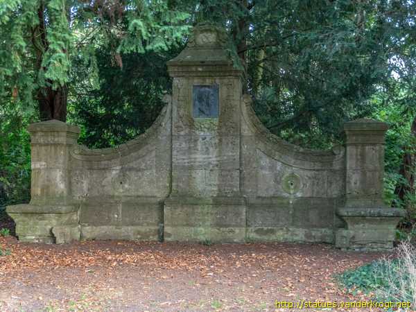 Rauischholzhausen /  Bismarckdenkmal