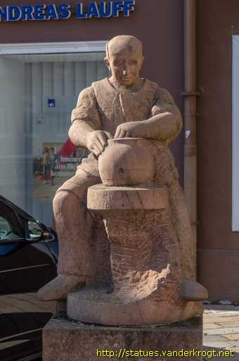 Marburg / Töpferdenkmal