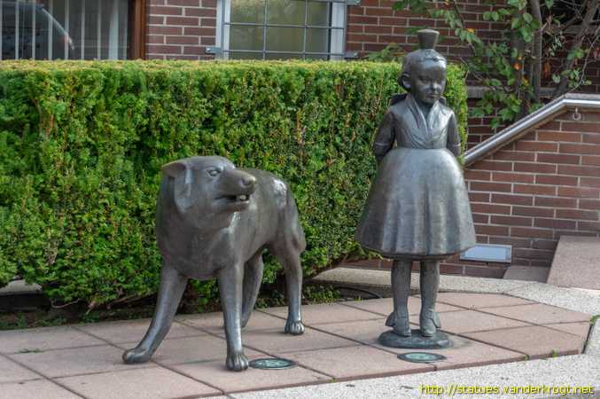 Treysa /  Rotkäppchen und der Wolf