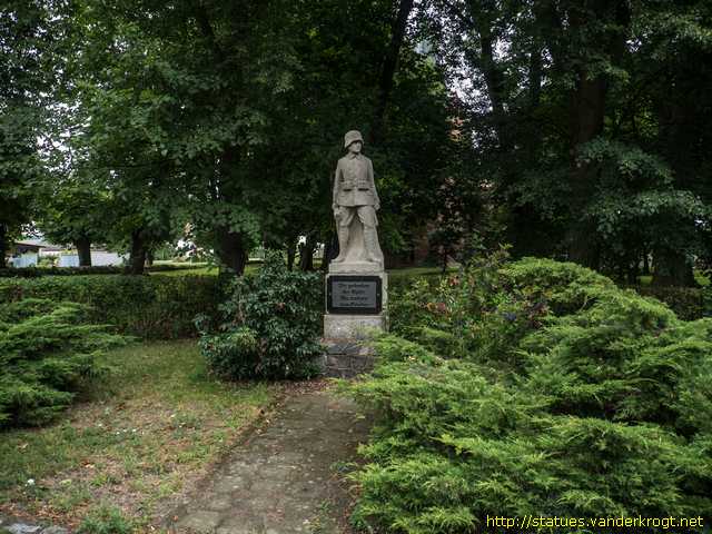 Stolpe auf Usedom /  Kriegerdenkmal 1914-18