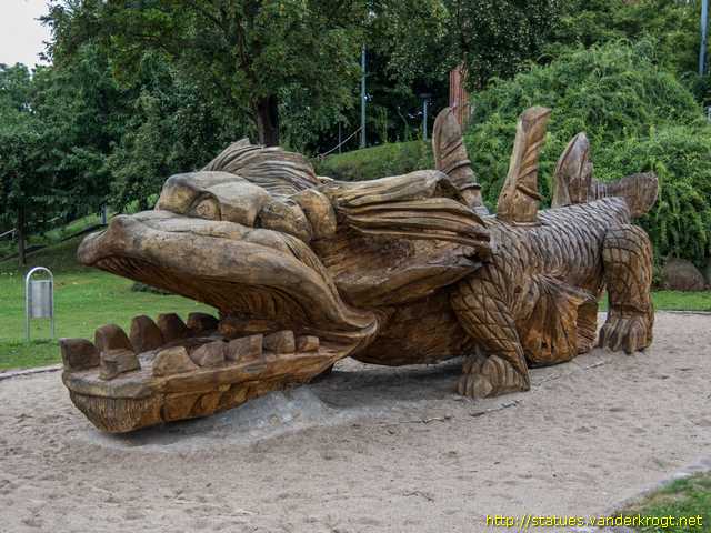 Grimmen /  Drache Wassmut