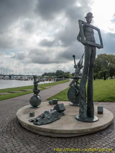 Ribnitz /  Der Zirkus kommt