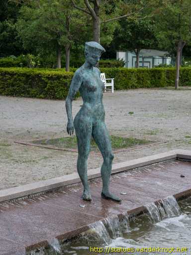 Warnemünde /  Badende