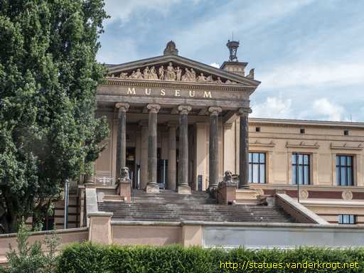 Schwerin /  Porträtmedaillons Museum