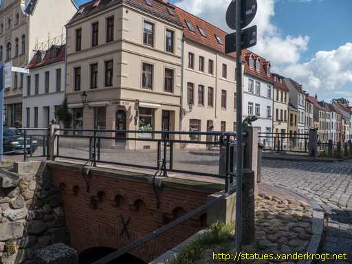 Wismar /  Die lachende Schweinchen