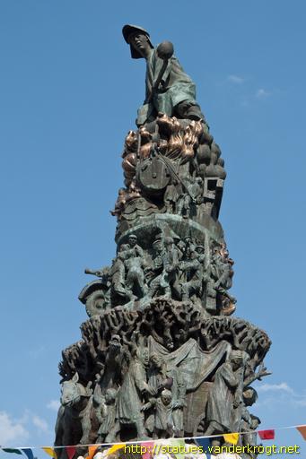 Salzgitter-Lebenstedt /  Turm der Arbeit