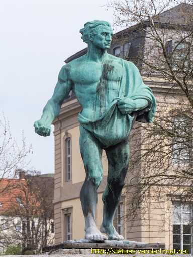 Hannover /  Duve-Brunnen oder Sämann-Brunnen