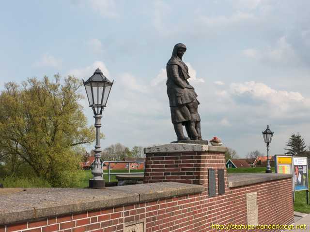 Dornumersiel /  He is buten bleven