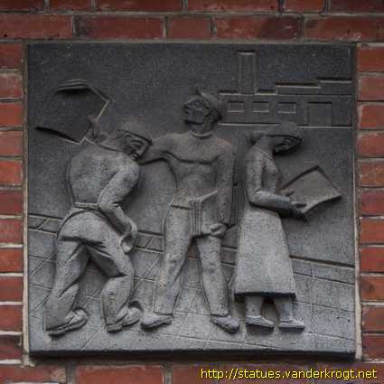 Cuxhaven /  Zeitungsverkäufer