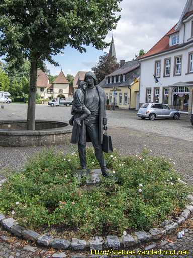 Bersenbrück /  Frau mit Kind