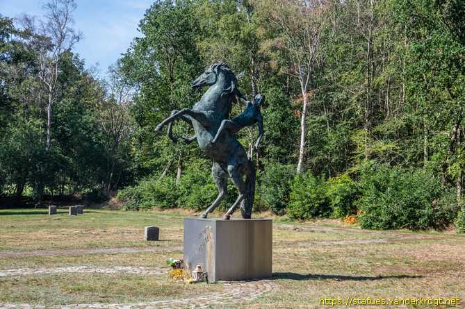Wesuwe-Siedlung /  Freiheit - Свобода