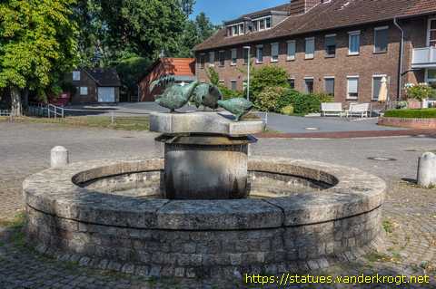 Twist-Bült /  Hühnerbrunnen