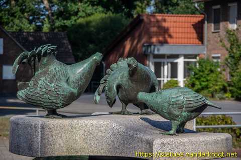Twist-Bült / Hühnerbrunnen