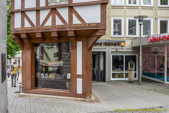 Hildesheim /  Umgestülpten Zuckerhut