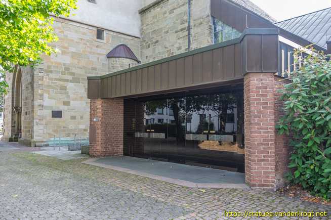 Melle /  Türgriffe mit den Vier Evangelisten