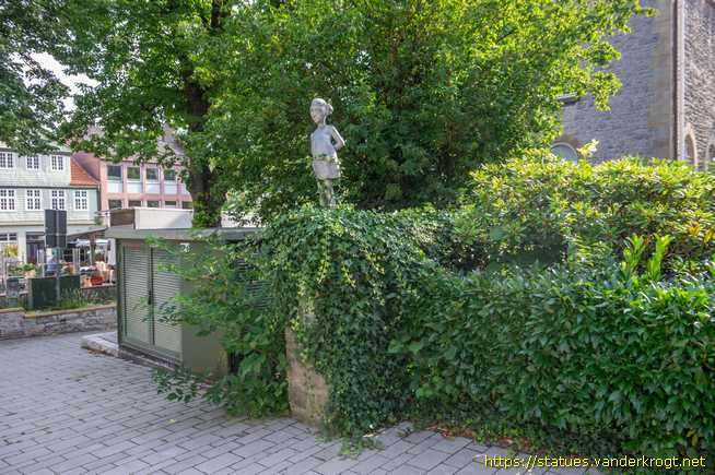 Melle /  Mädchendenkmal