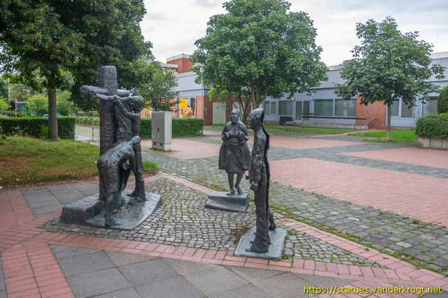 Braunschweig /  Kreuzabnahme mit Umstehenden