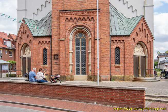 Haren (Ems) /  Rundbögen mit biblischen Darstellungen