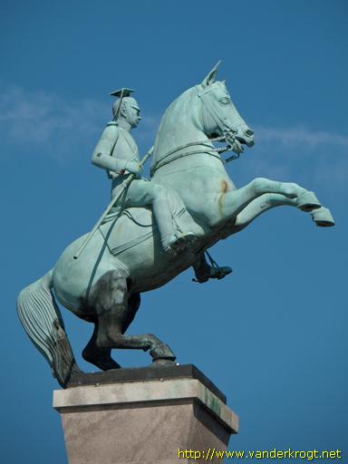Düsseldorf /  Ulanendenkmal
