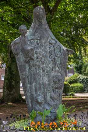 Herten /  Schutzmantelmadonna