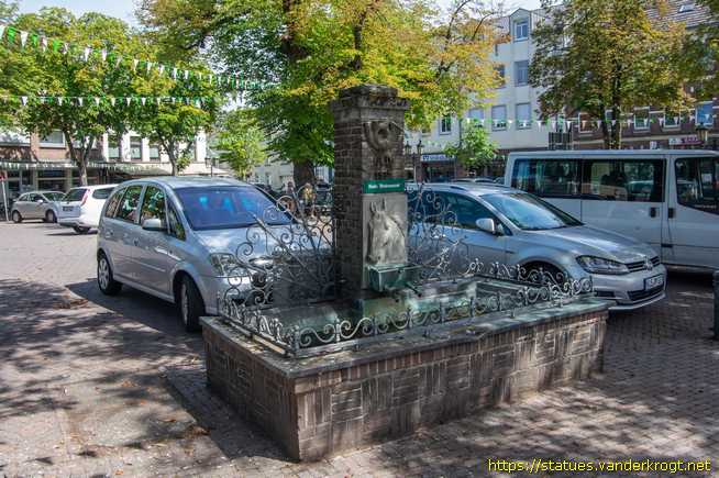 Elten /  Pferdetränke