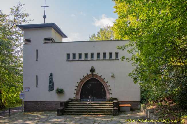 Aachen /  Schutzmantelmadonna