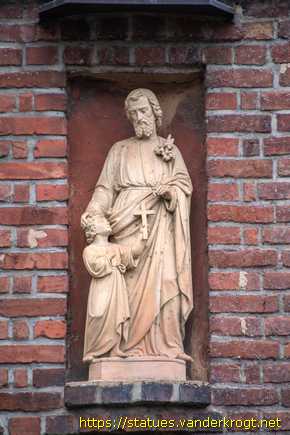 Düren /  St. Joseph mit Jesus