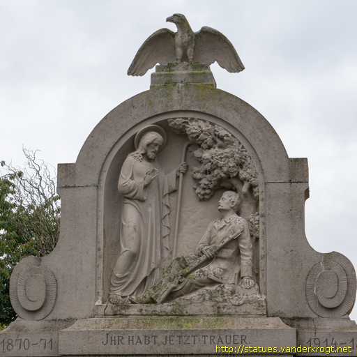 Leer /  Kriegerdenkmal