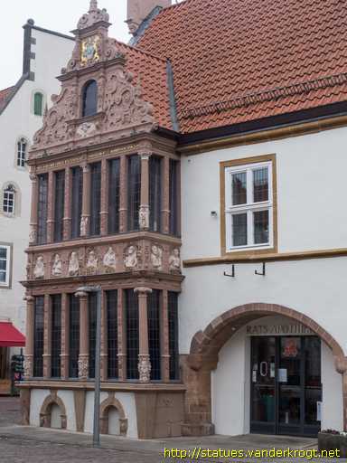Lemgo /  Zehn 'Weisen' und die fünf Sinne