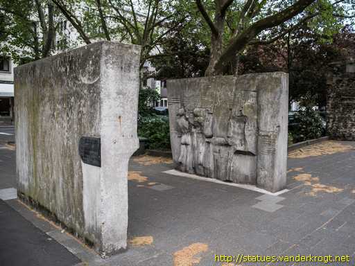 Köln /  Monument Tongern