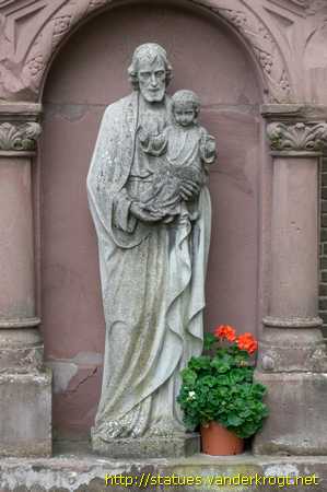 Wipperfürth /  Sankt Joseph mit Jesus